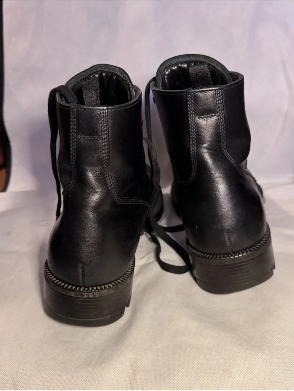 Prada Black Calf Leather Cap Toe Lug Sole Combat Boots Sz 9 Eu 42 Made In Italy